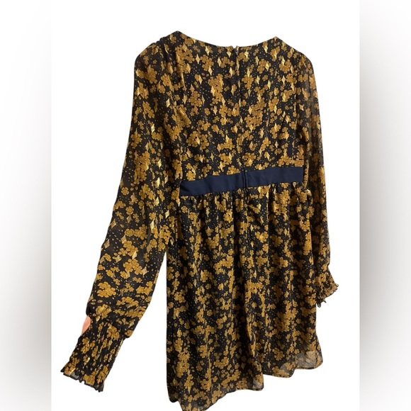 Smak Parlour.  Gold Floral Long Sleeve Dress - Picture 2 of 10